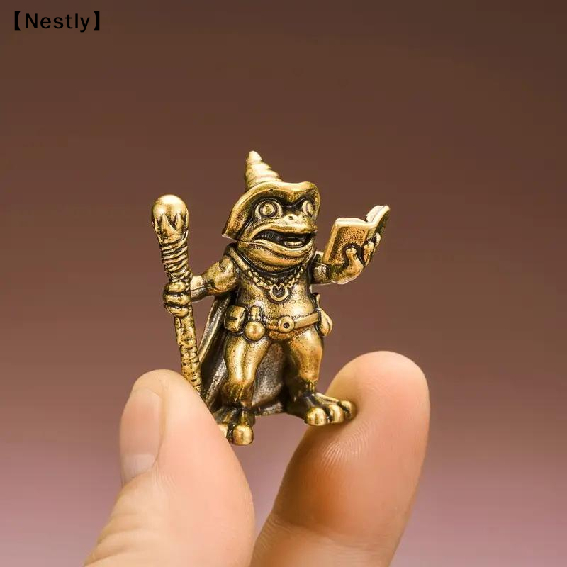 Vintage Brass Frog Wizard Stat - Car Accessories Oman avaliação e preço