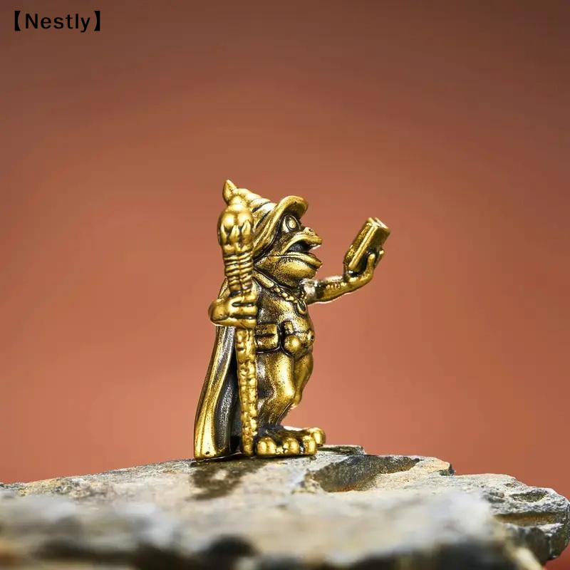 Vintage Brass Frog Wizard Stat - Car Accessories Oman avaliação e preço